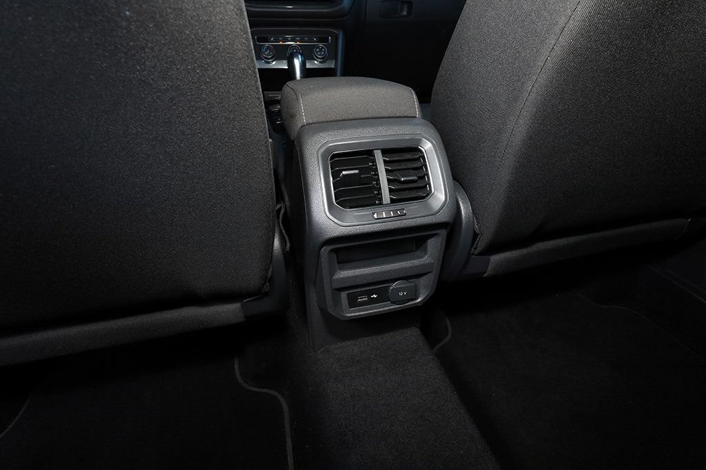 Used 2018 Volkswagen Tiguan S AWD/4WD image 16