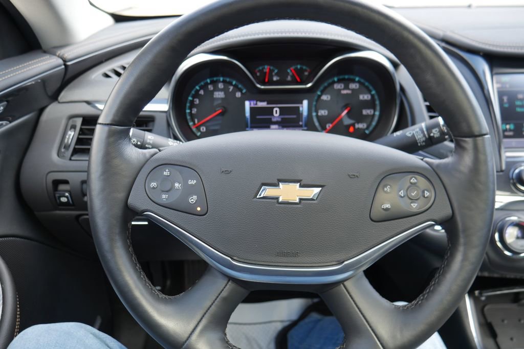 Used 2018 Chevrolet Impala Premier w/ Premier Confidence Package image 13