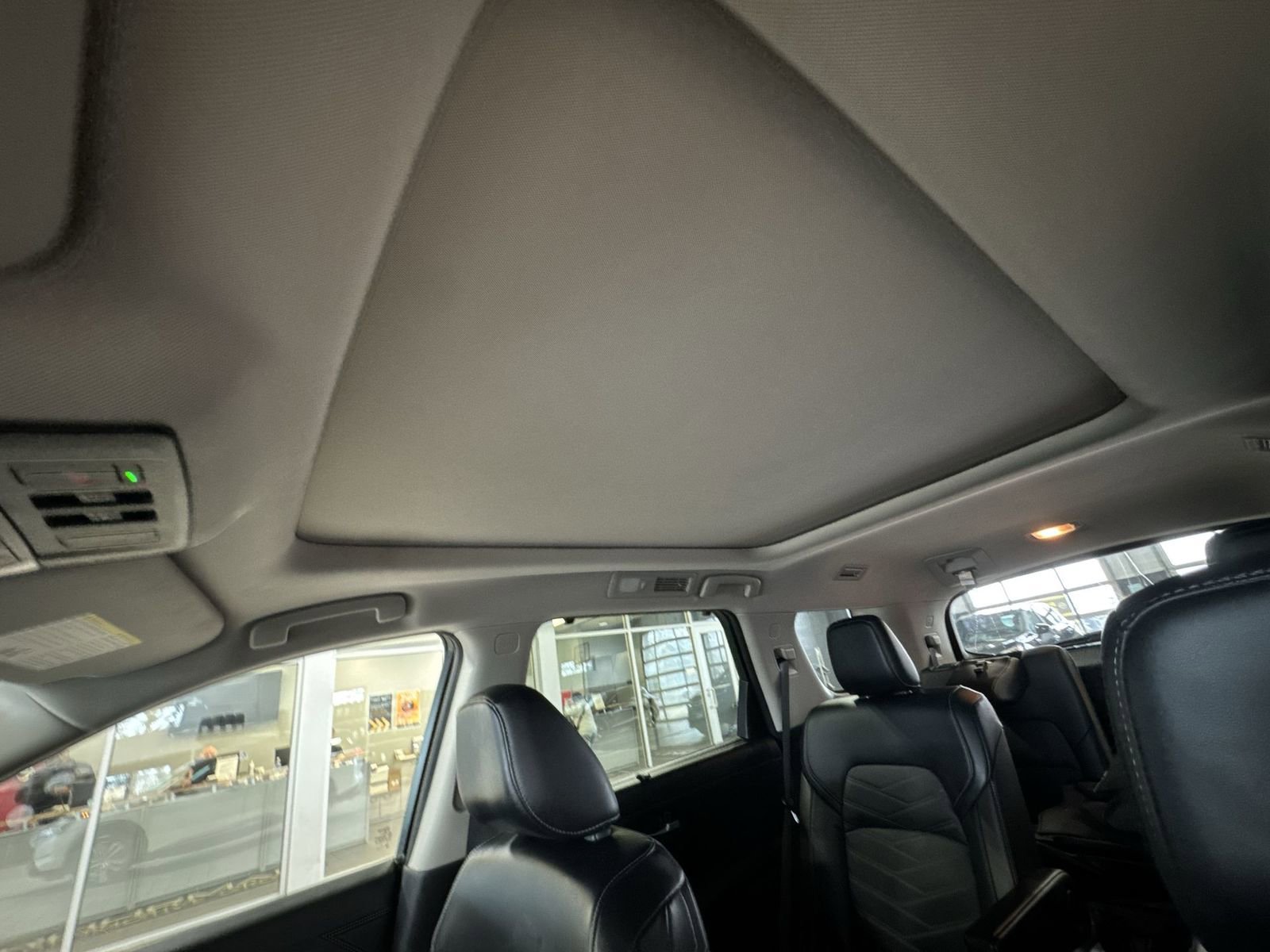 Certified 2023 Nissan Pathfinder Platinum AWD/4WD image 25