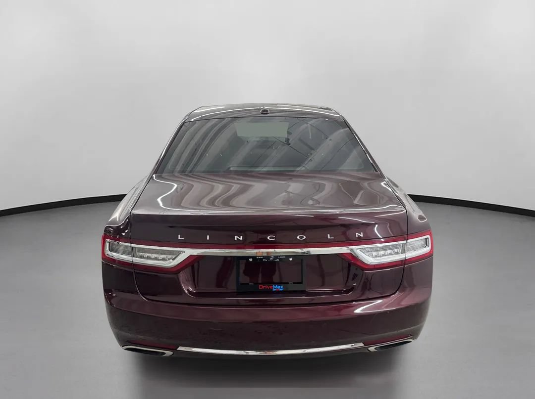 Used 2017 Lincoln Continental Select FWD image 8