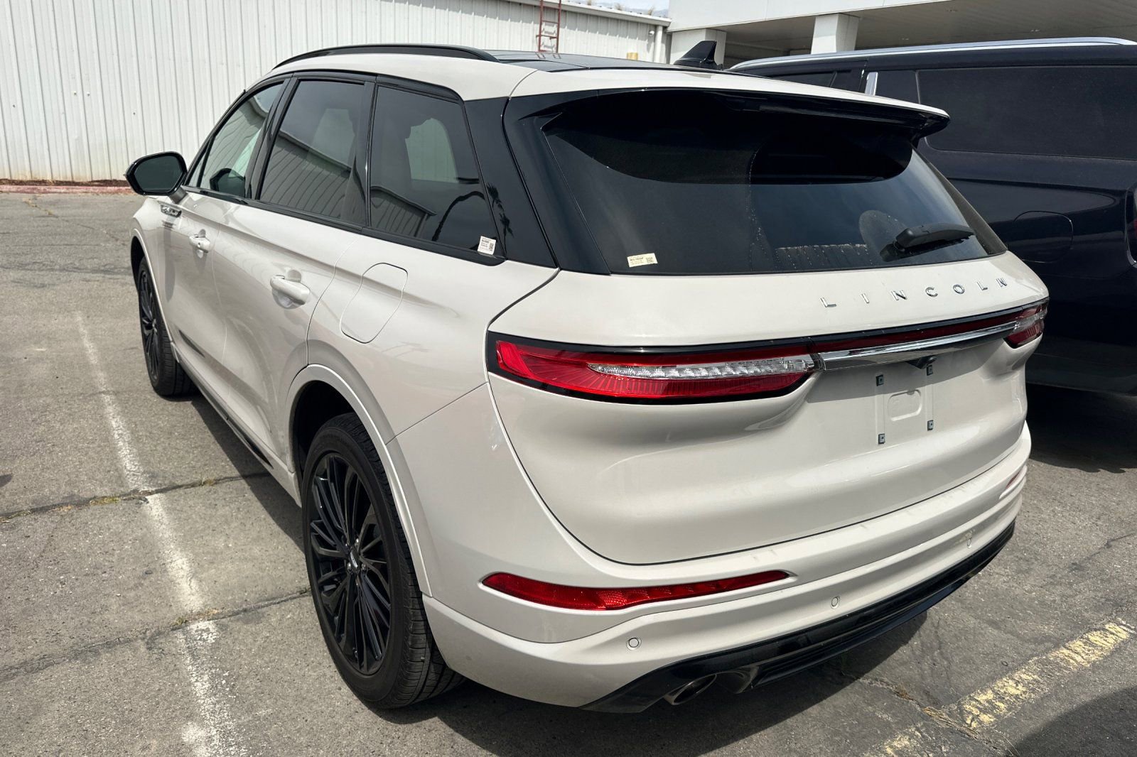 Used 2024 Lincoln Corsair Reserve w/ Equipment Group 201A image 5