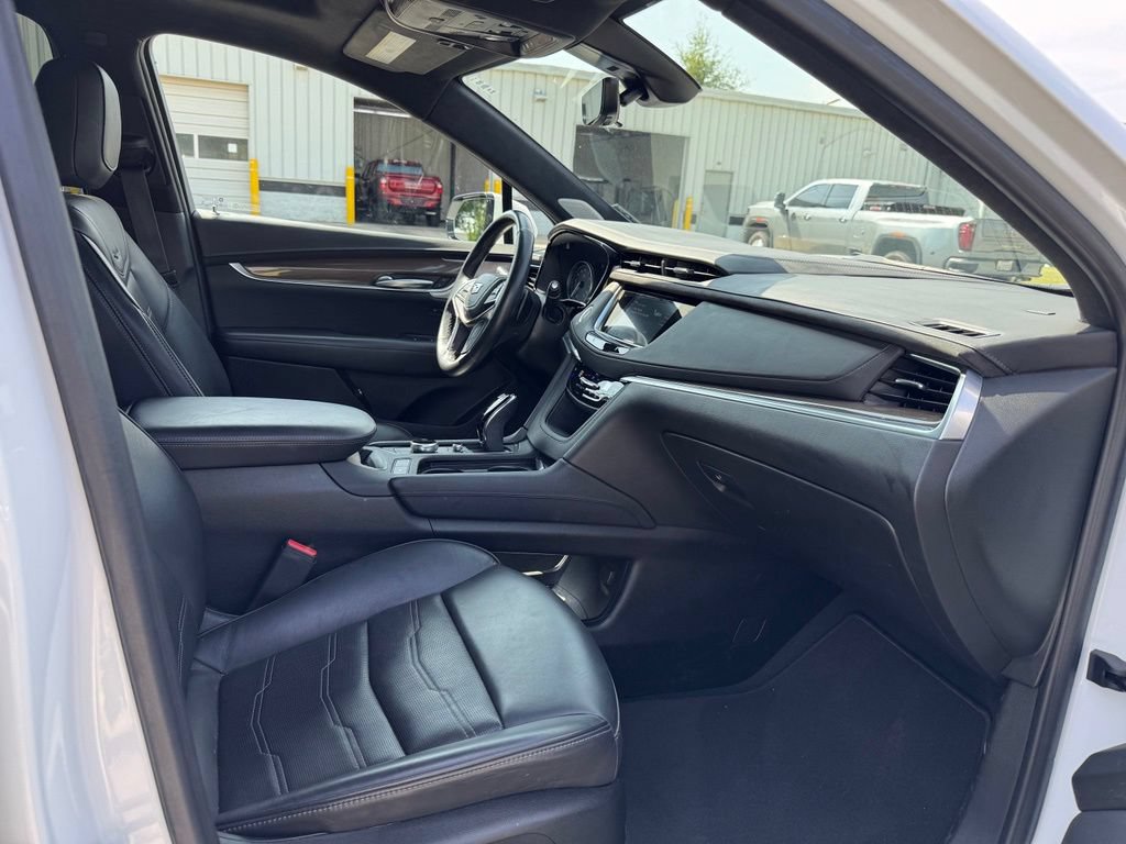 Certified 2024 Cadillac XT5 Premium Luxury w/ Platinum Package AWD/4WD image 15