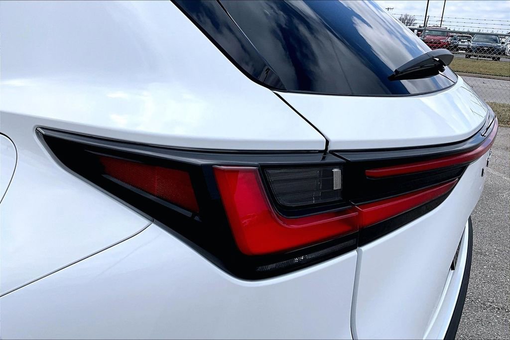 Used 2026 Lexus NX 350 350 Base w/ Accessory Package (Z1) image 41