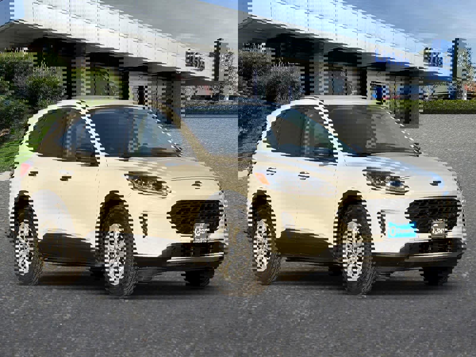 Used 2020 Ford Escape S image 10