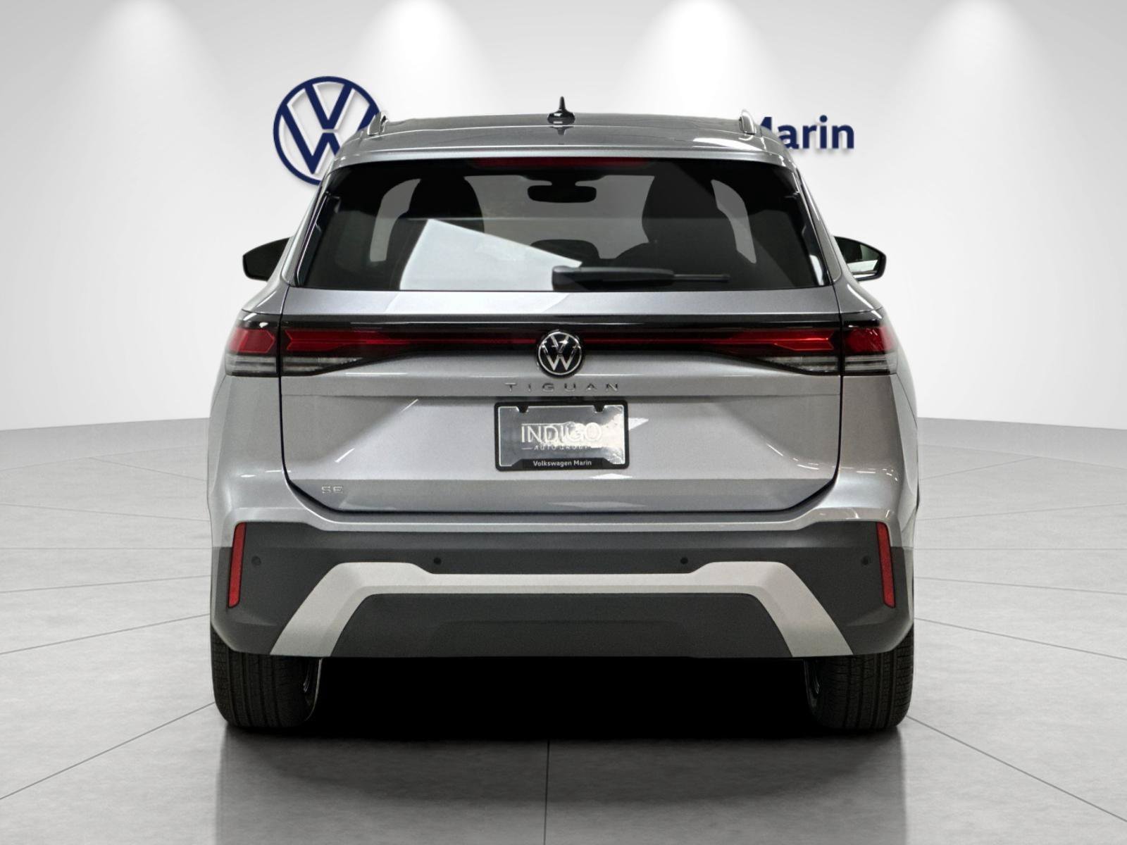 New 2026 Volkswagen Tiguan SE FWD image 4