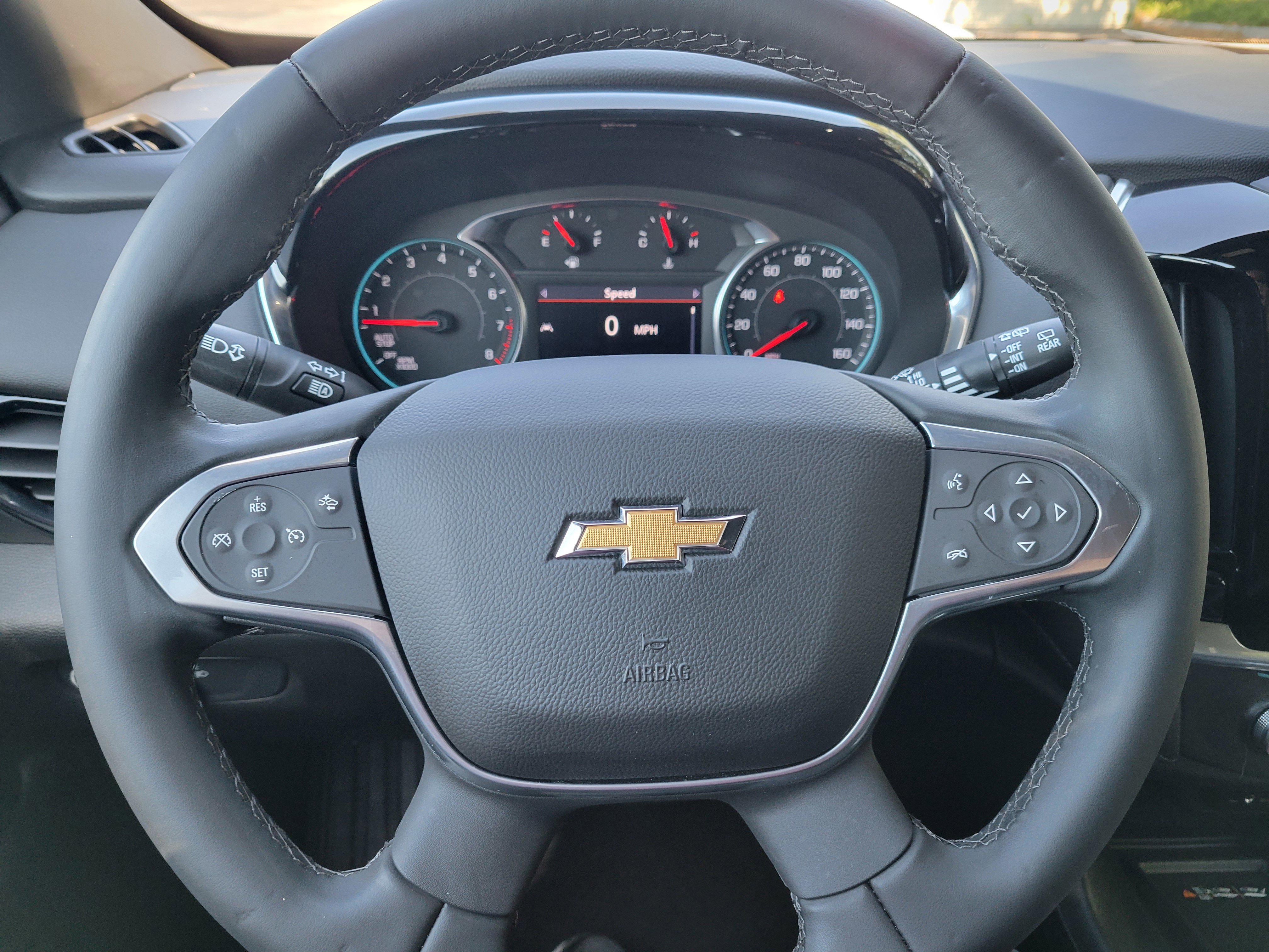 Used 2023 Chevrolet Traverse LT FWD image 15