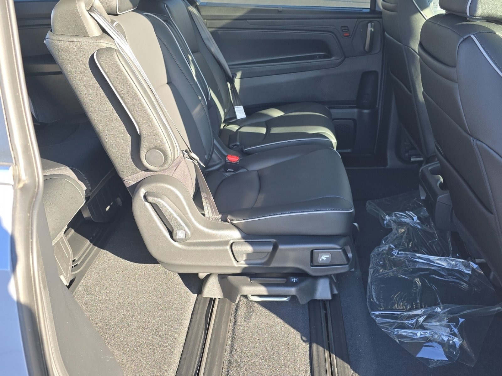 New 2026 Honda Odyssey Touring image 22