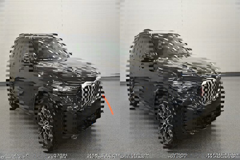 Used 2024 BMW X5 xDrive40i w/ M Sport Package image 6