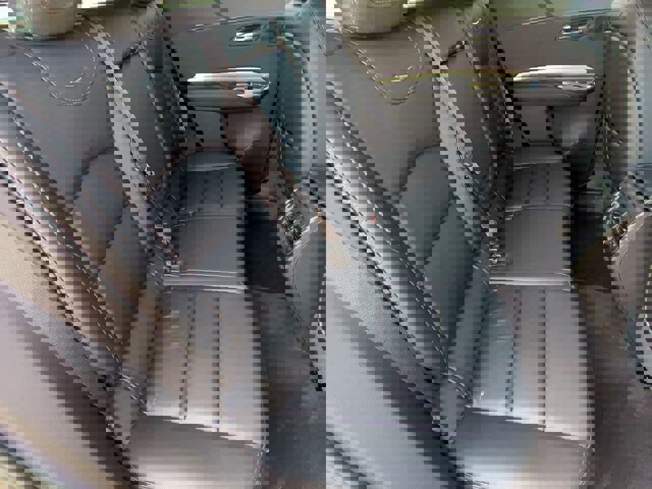 Used 2023 Cadillac XT4 Premium Luxury w/ Cold Weather Package image 20