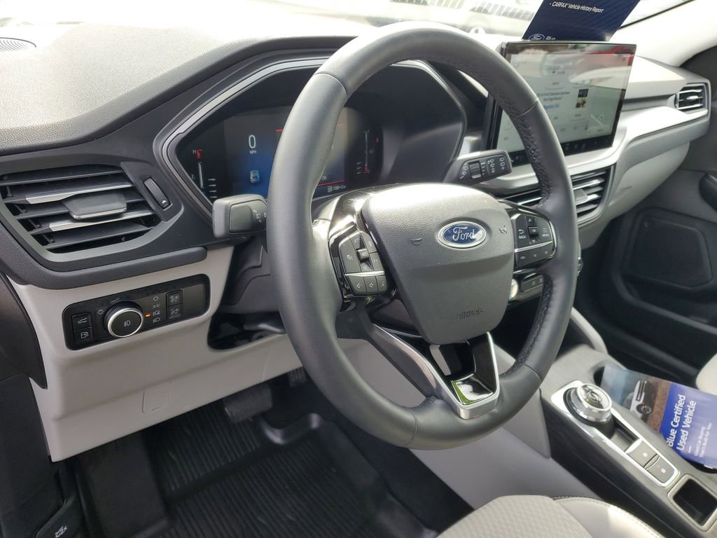 Certified 2024 Ford Escape SE w/ Class II Trailer Tow Package image 13