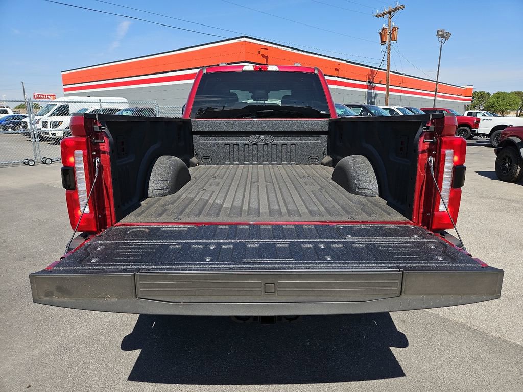 New 2026 Ford F350 Lariat w/ Black Appearance Package image 18