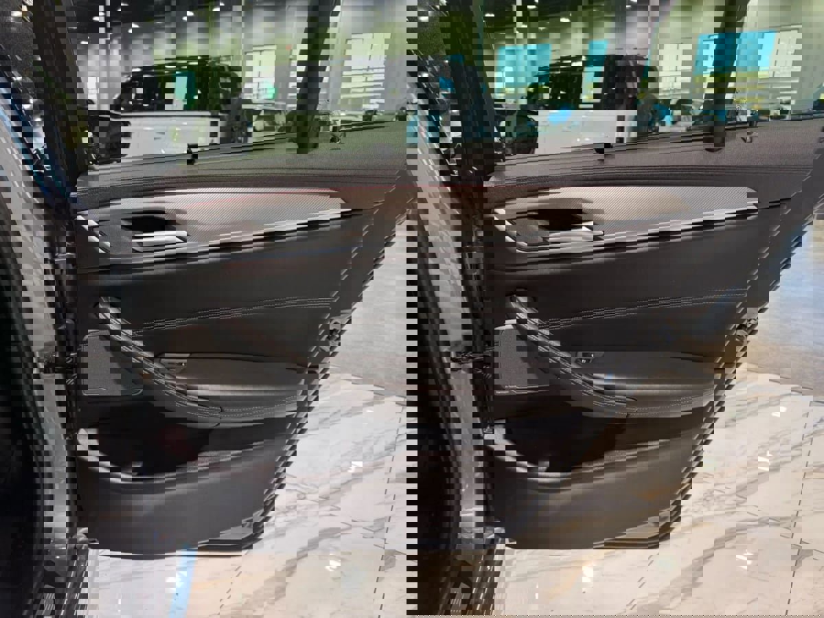 Used 2019 BMW M5 w/ Executive Package image 43