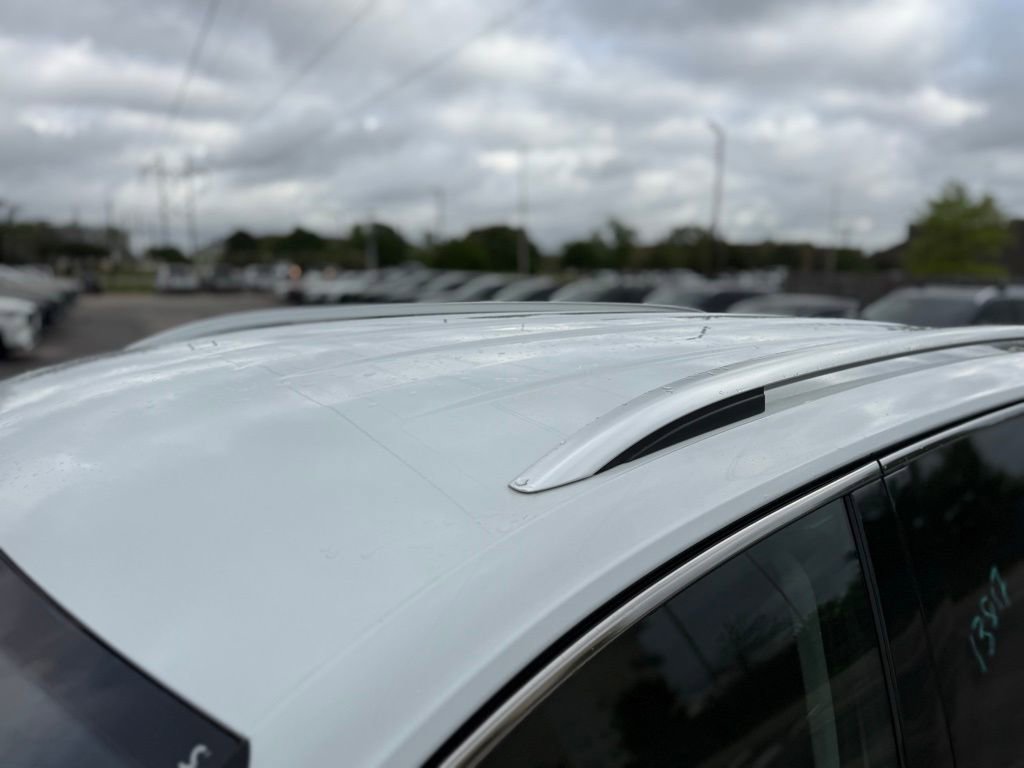 Used 2024 Volkswagen Tiguan Wolfsburg Edition image 6