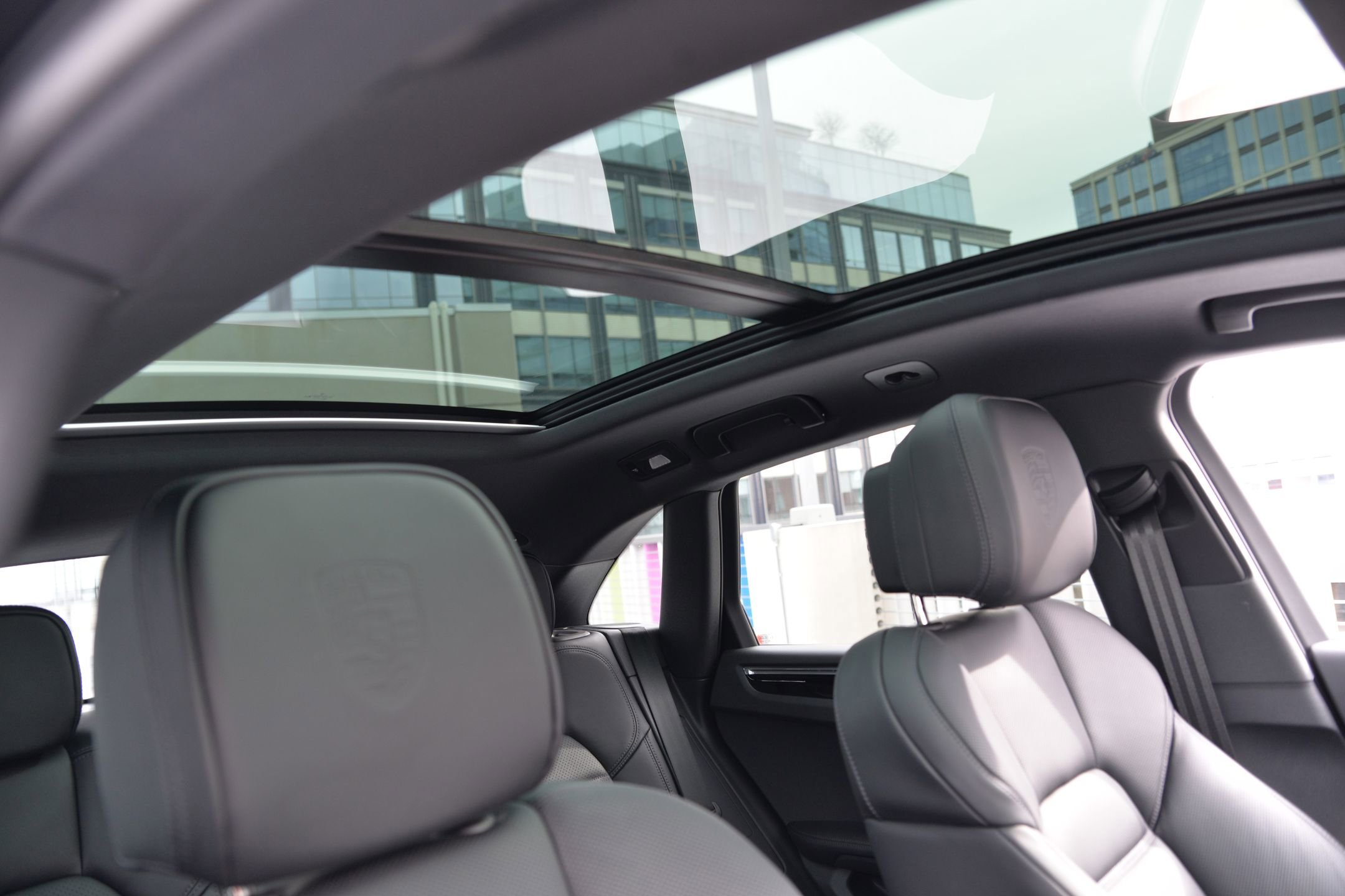 New 2026 Porsche Macan image 15