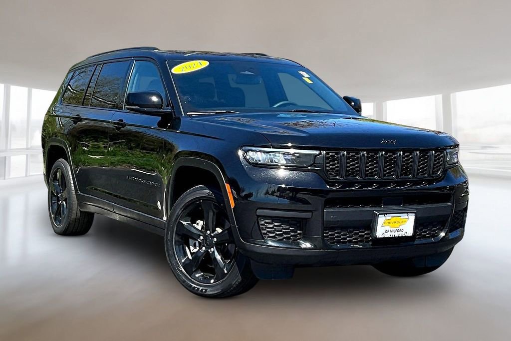 Used 2024 Jeep Grand Cherokee L Altitude AWD/4WD image 1