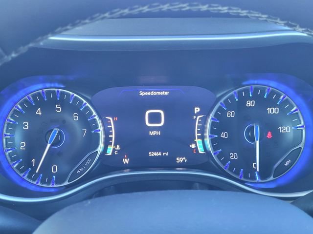 Certified 2024 Chrysler Pacifica Touring-L image 8