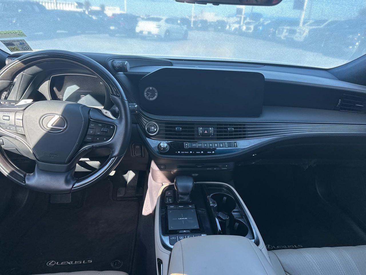 Used 2022 Lexus LS 500 w/ Interior Upgrade Package RWD image 10