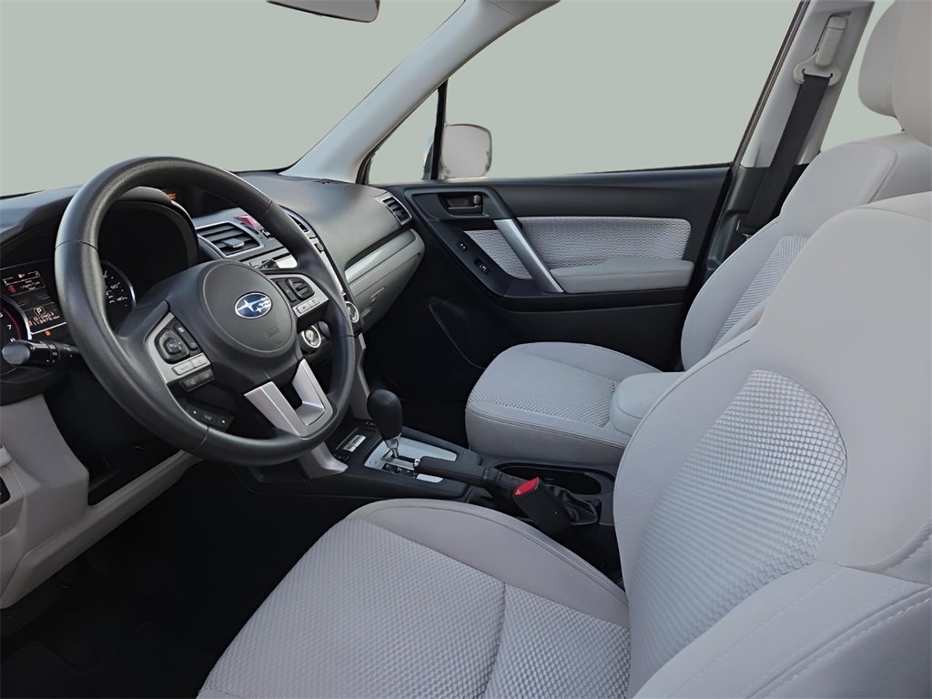 Used 2017 Subaru Forester 2.5i Premium image 13