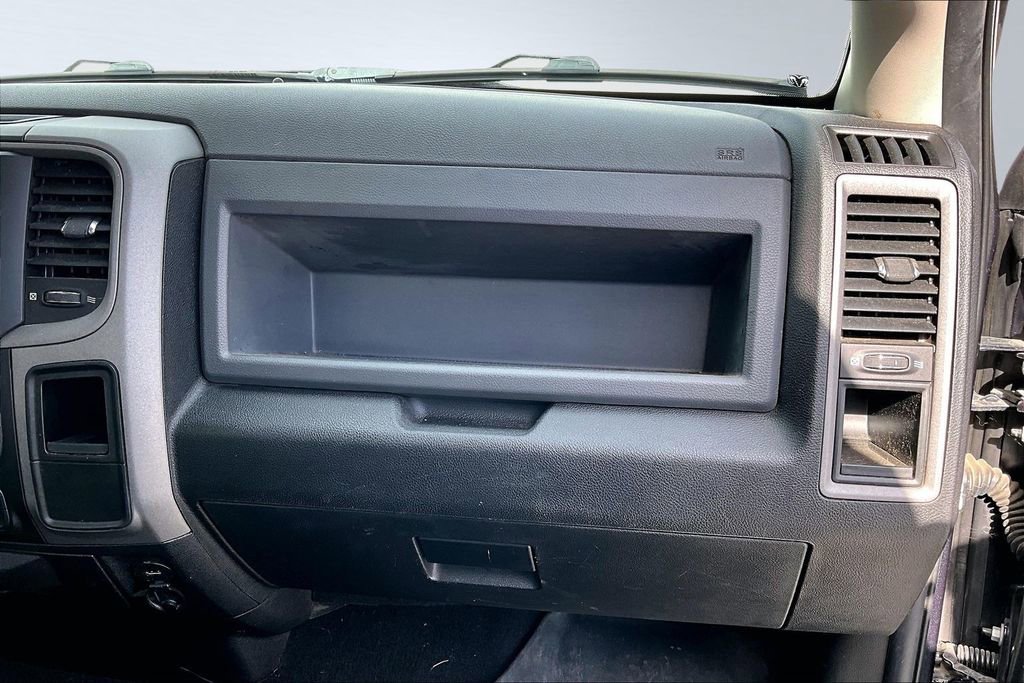 Used 2017 RAM 1500 Express image 17