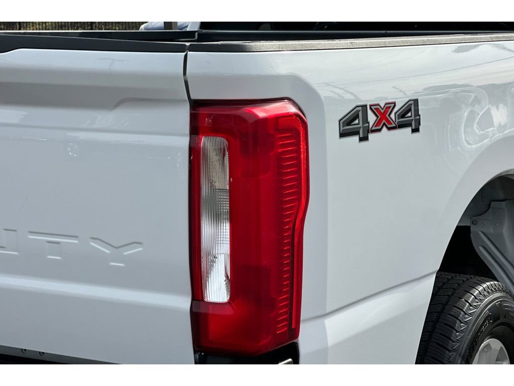 Used 2024 Ford F250 XLT image 27