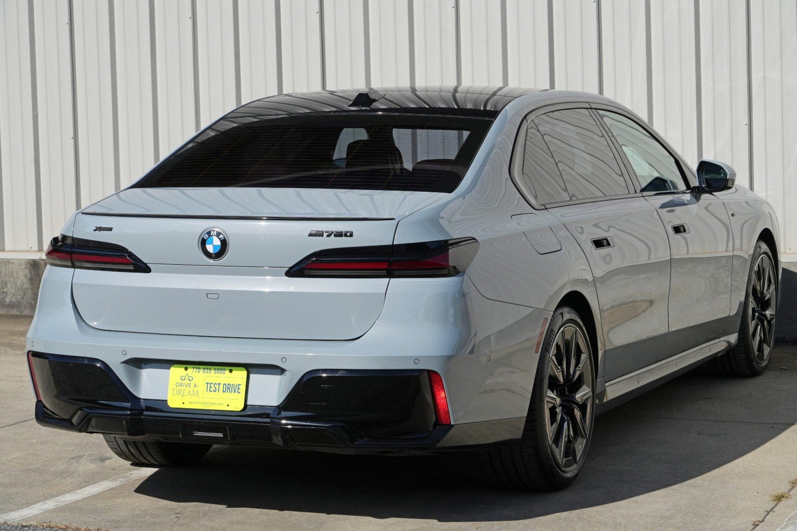 Used 2024 BMW 740i w/ M Sport Professional Package RWD image 57