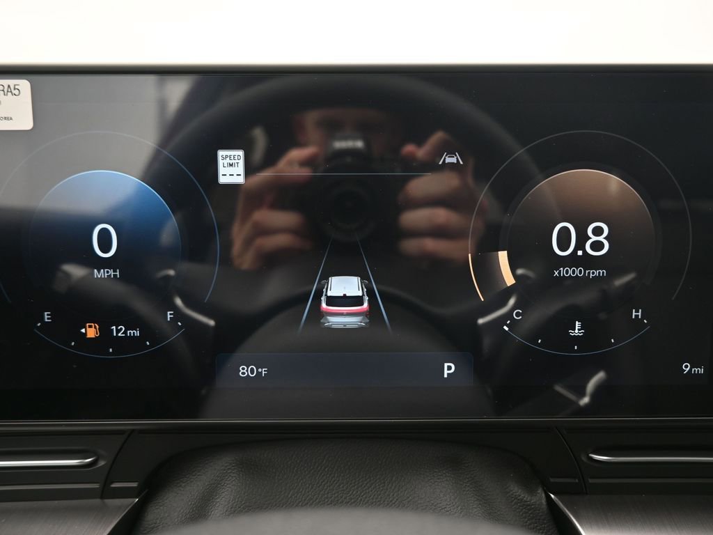 Used 2026 Hyundai Kona Limited image 9