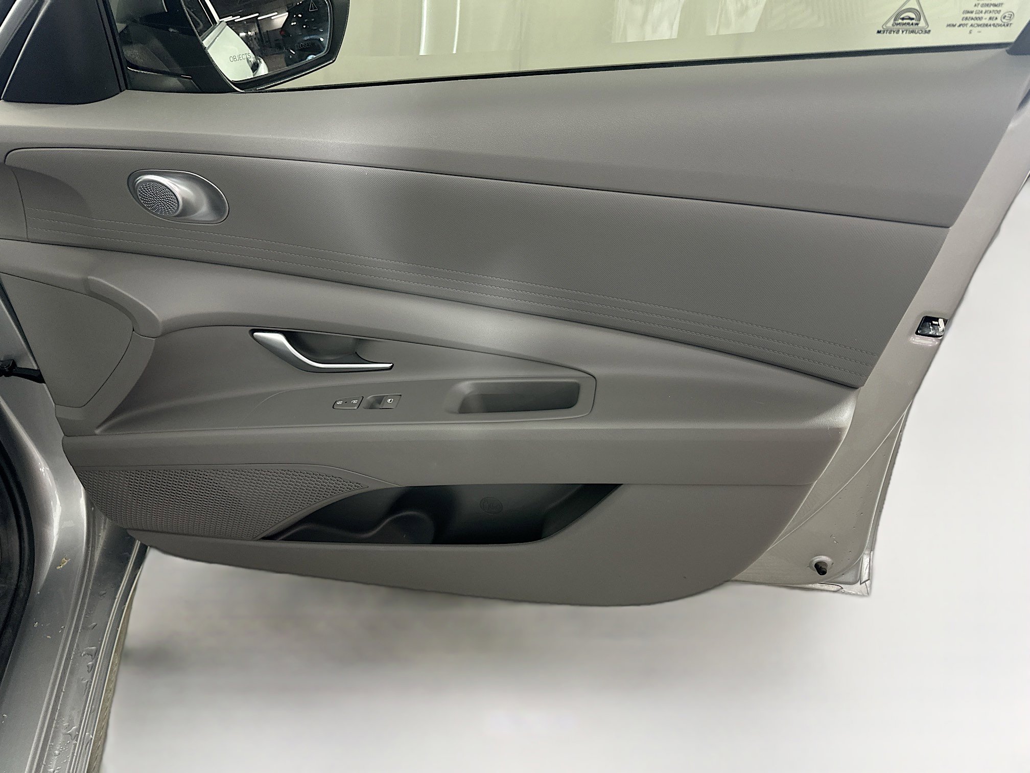 Used 2023 Hyundai Elantra SEL image 31