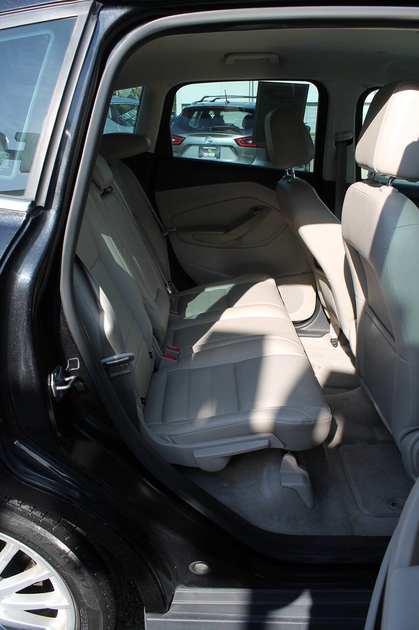 Used 2013 Ford C-MAX SEL FWD image 20