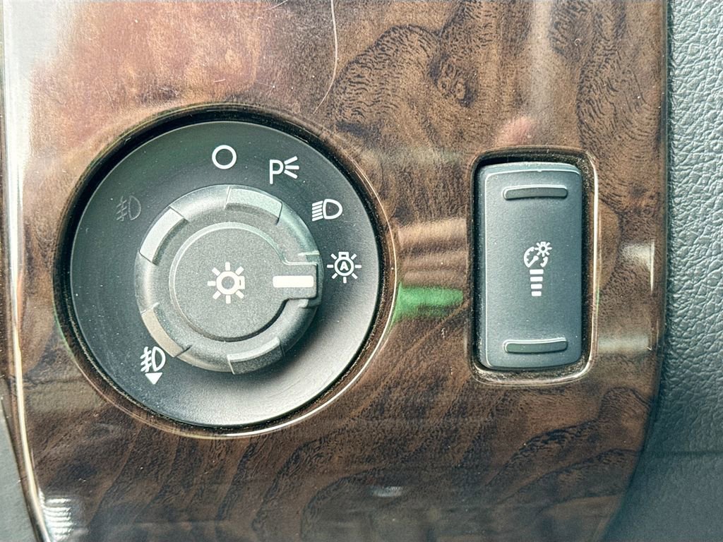 Used 2015 Ford F450 Platinum w/ FX4 Off Road Package image 10