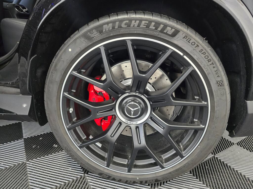 New 2025 Mercedes-Benz GLC 63 AMG S image 19