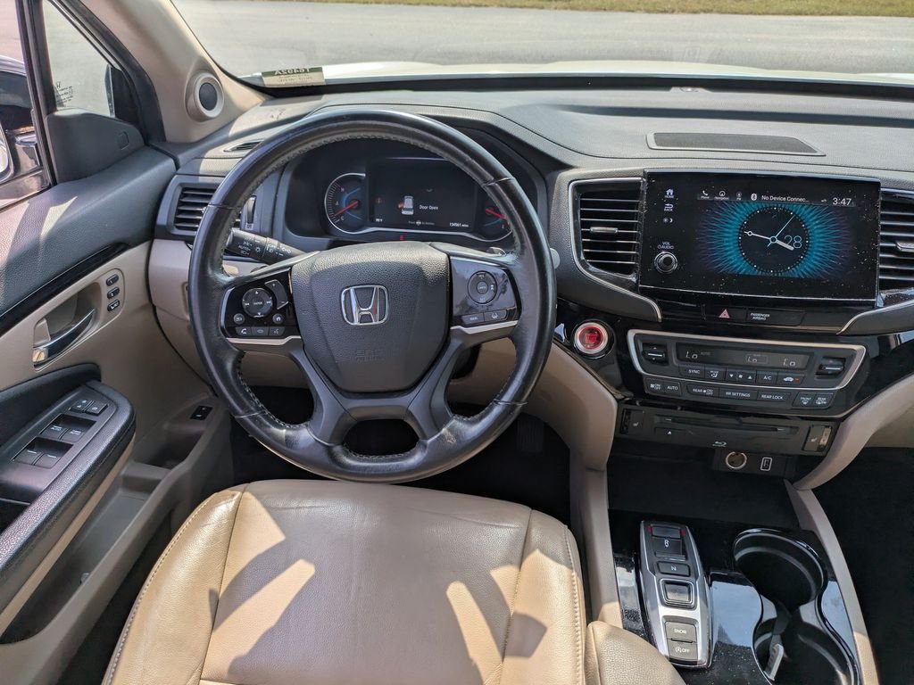 Used 2019 Honda Pilot Touring image 19