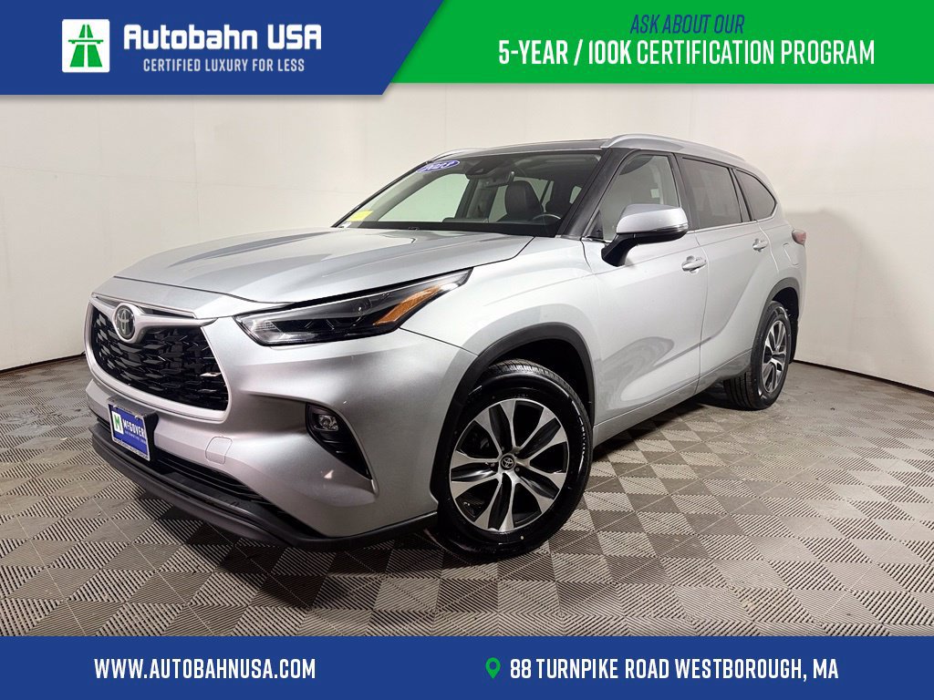 Used 2023 Toyota Highlander XLE