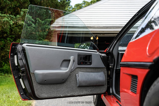Used 1988 Pontiac Fiero GT RWD image 23