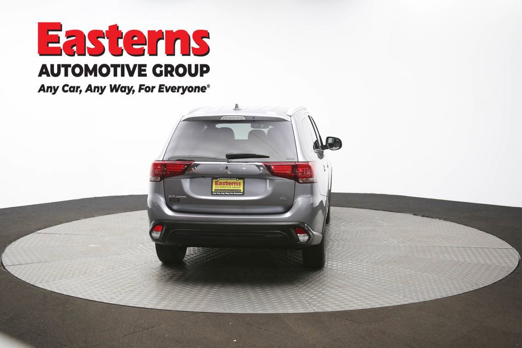 Used 2020 Mitsubishi Outlander SEL image 36