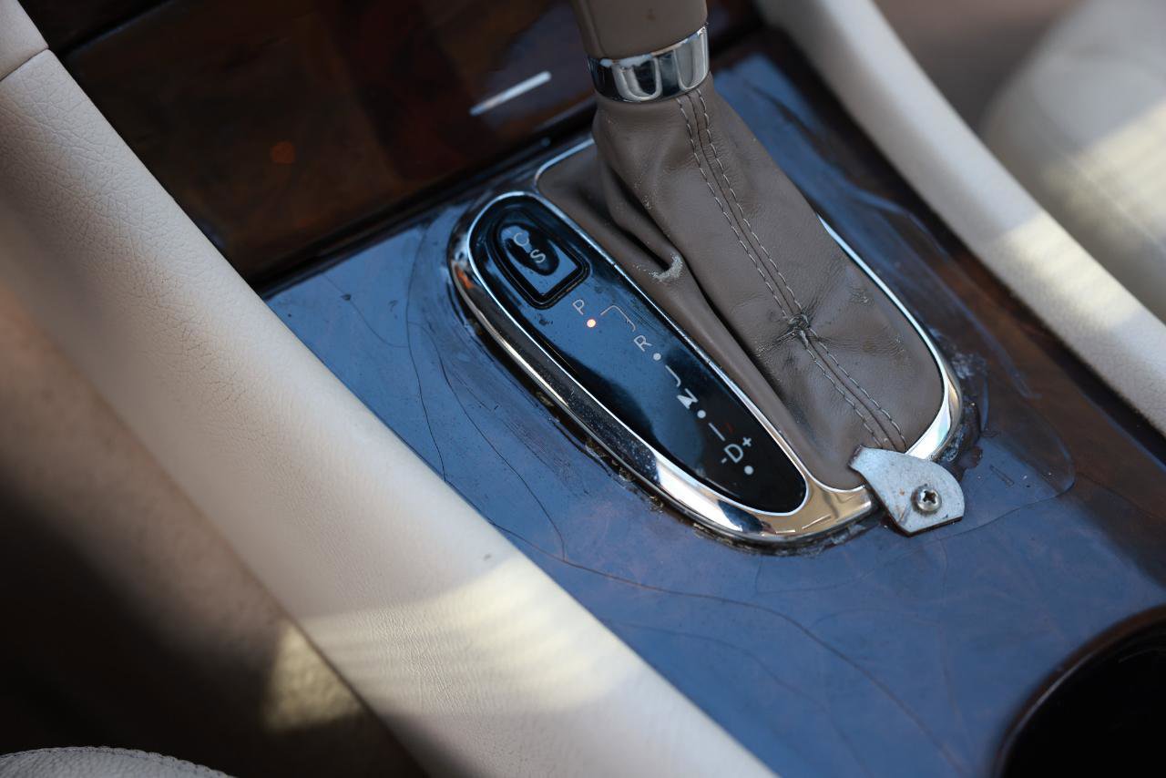 Used 2005 Mercedes-Benz C 320 C320 4DR SEDAN w/ Sunroof Pkg image 36