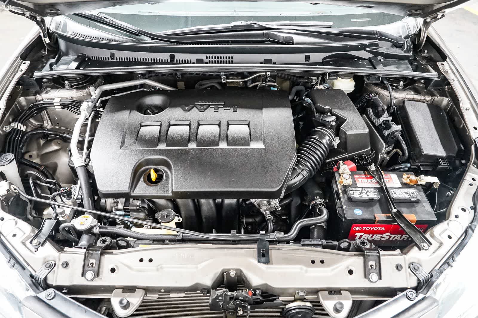Certified 2018 Toyota Corolla SE FWD image 28