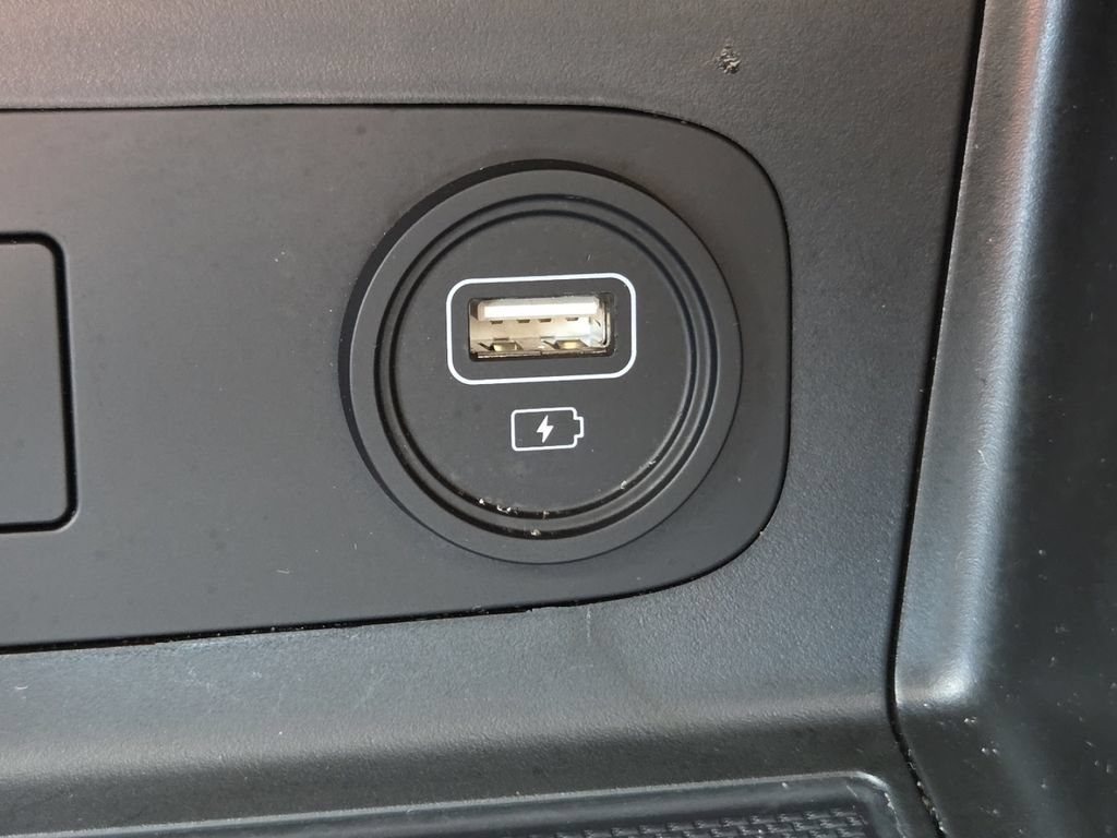 Used 2023 Hyundai Sonata SE FWD image 4