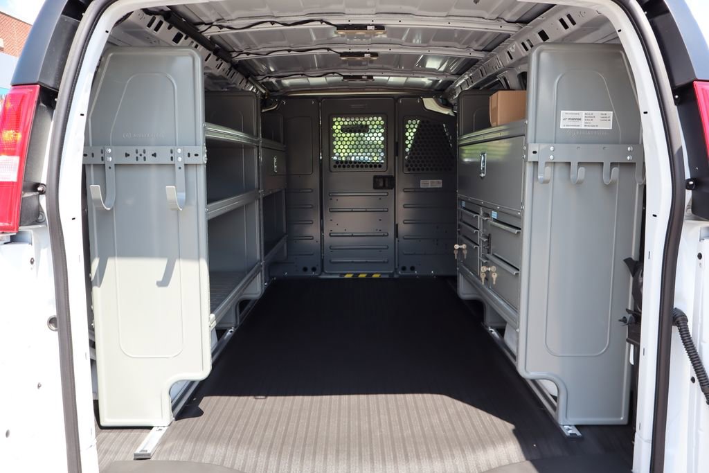 New 2025 Chevrolet Express 2500 w/ Driver Convenience Package image 29