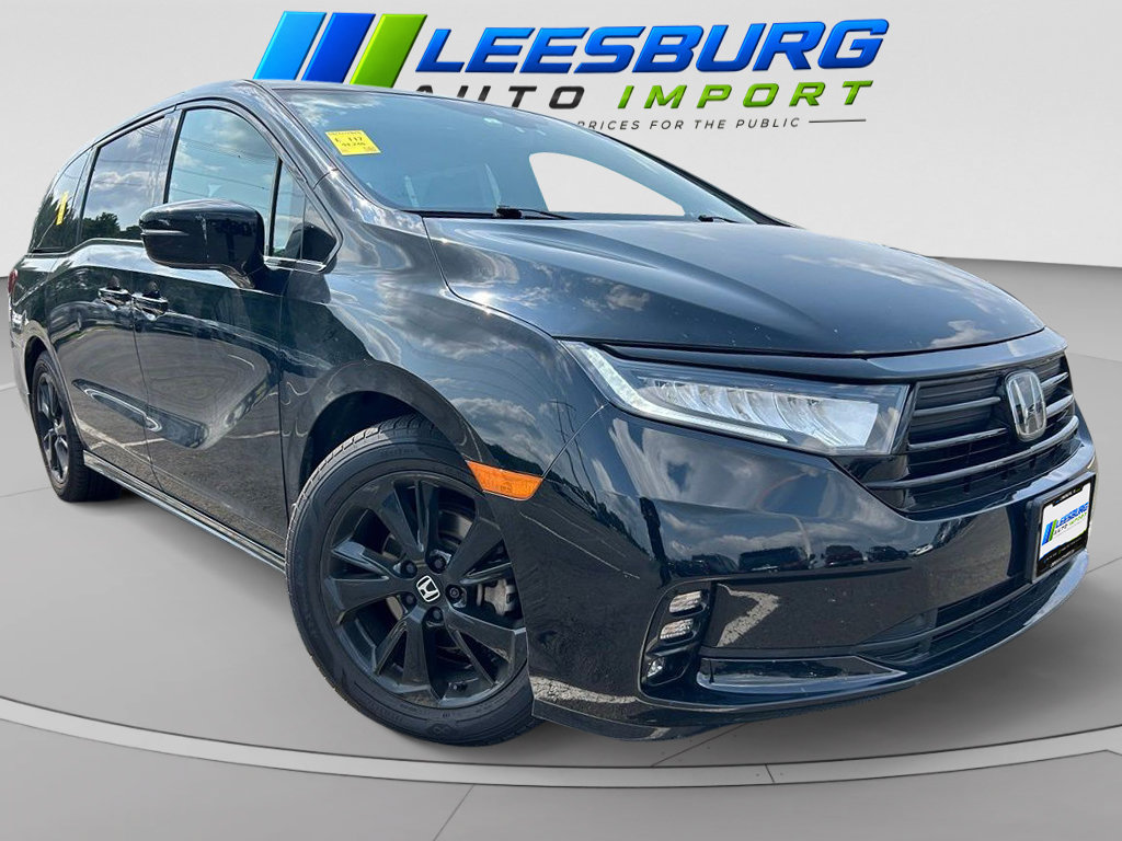 Used 2023 Honda Odyssey Sport image 2