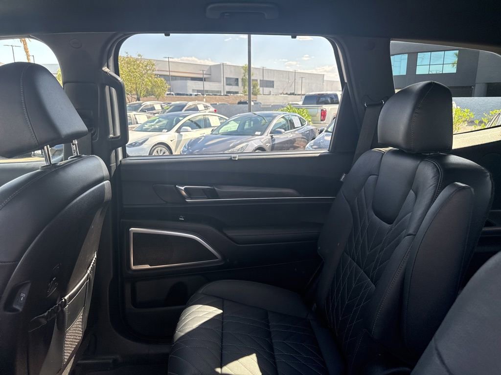 Used 2023 Kia Telluride EX X-Line AWD/4WD image 19
