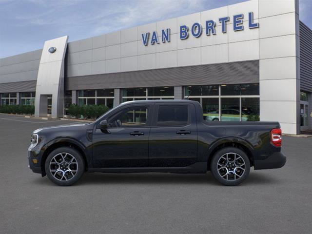 New 2025 Ford Maverick Lariat w/ 4K Tow Package image 3