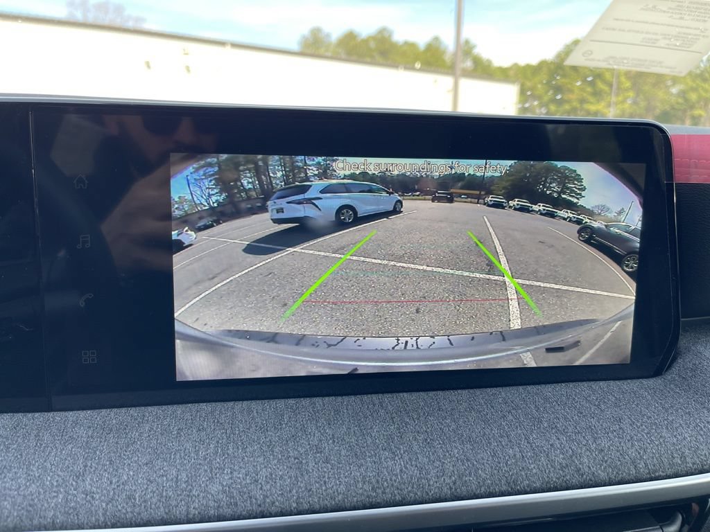 New 2026 Nissan Kicks SV w/ SV Premium Package AWD/4WD image 9