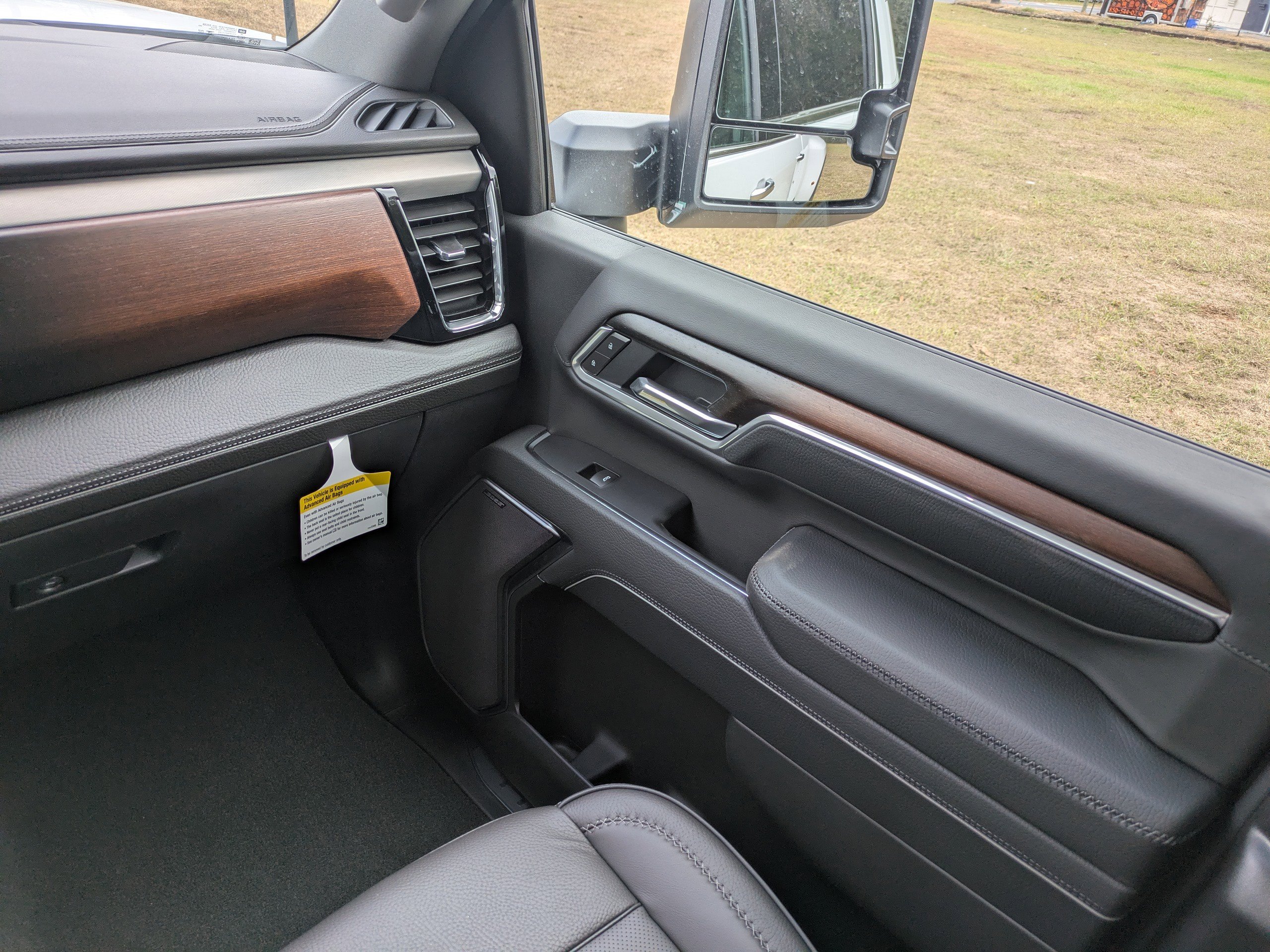 New 2026 GMC Sierra 3500 Denali w/ Denali Reserve Package image 16