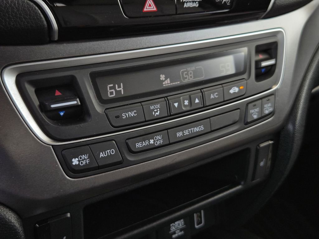 Used 2022 Honda Passport EX-L image 16