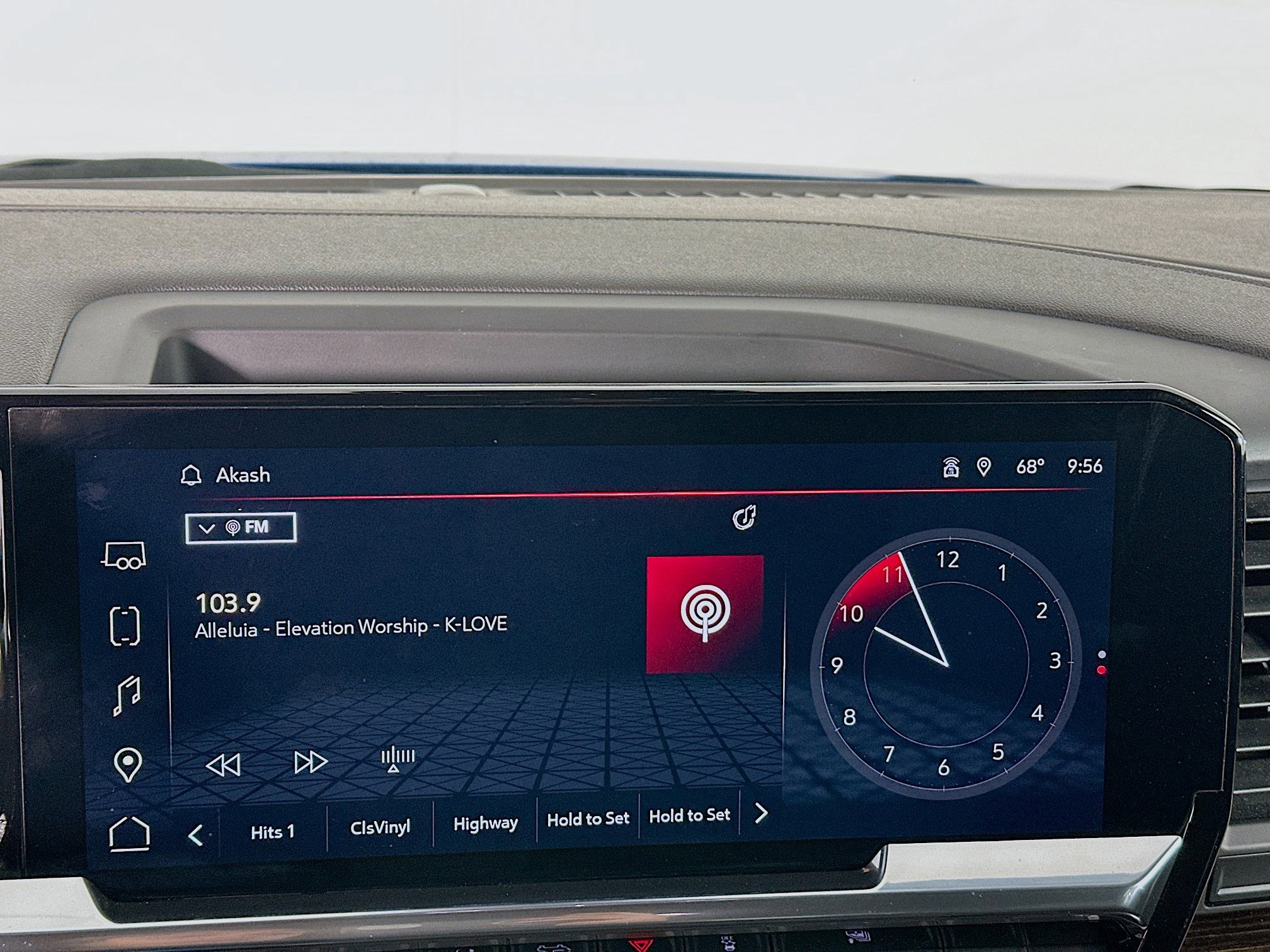 Used 2023 GMC Sierra 1500 Elevation image 19