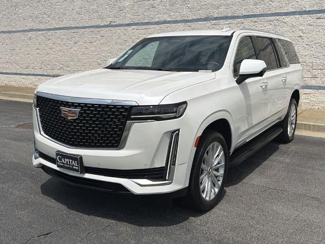 Certified 2023 Cadillac Escalade ESV Luxury w/ LPO, Illumination Package AWD/4WD image 3