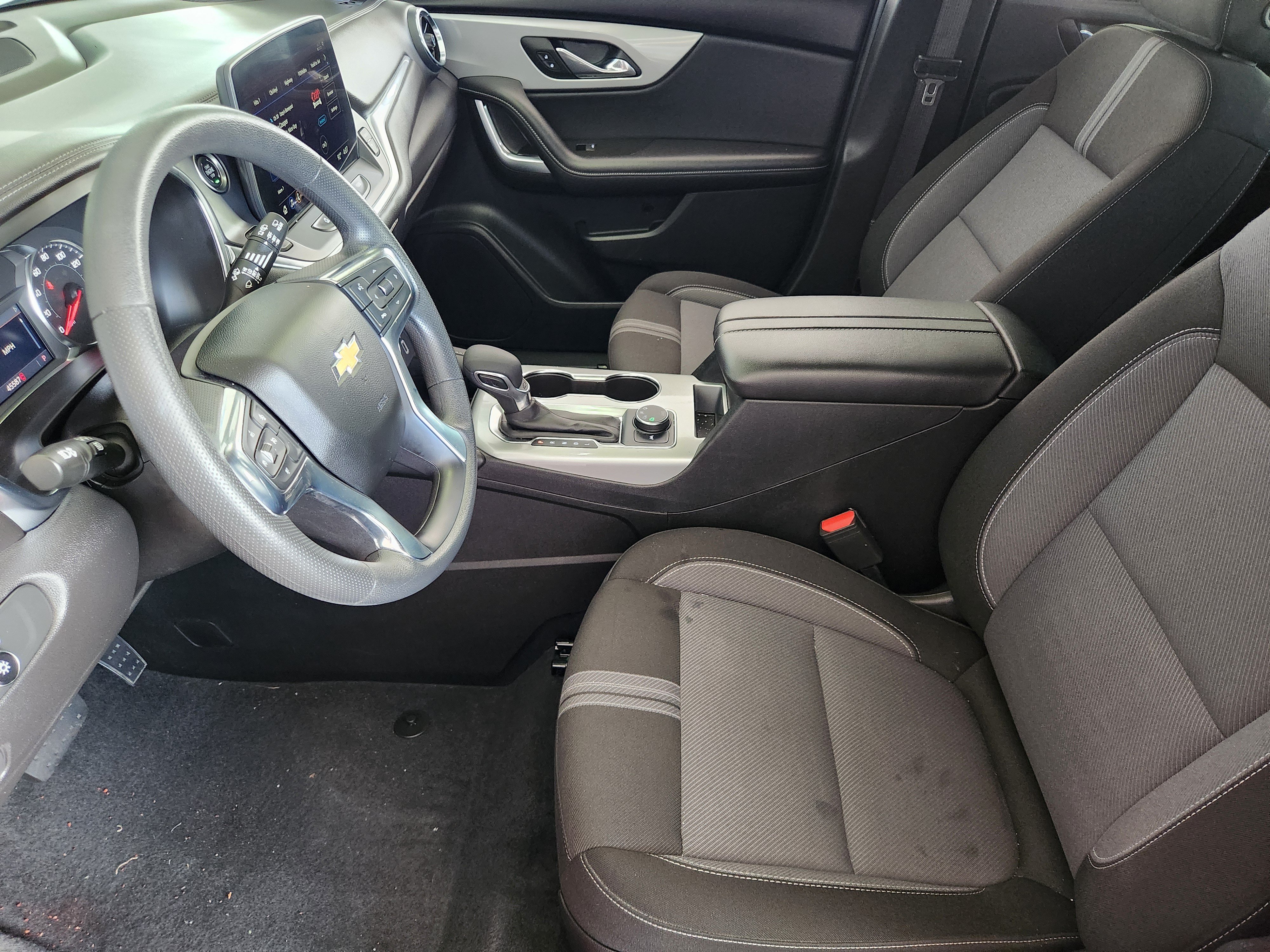 Certified 2025 Chevrolet Blazer LT AWD/4WD image 14