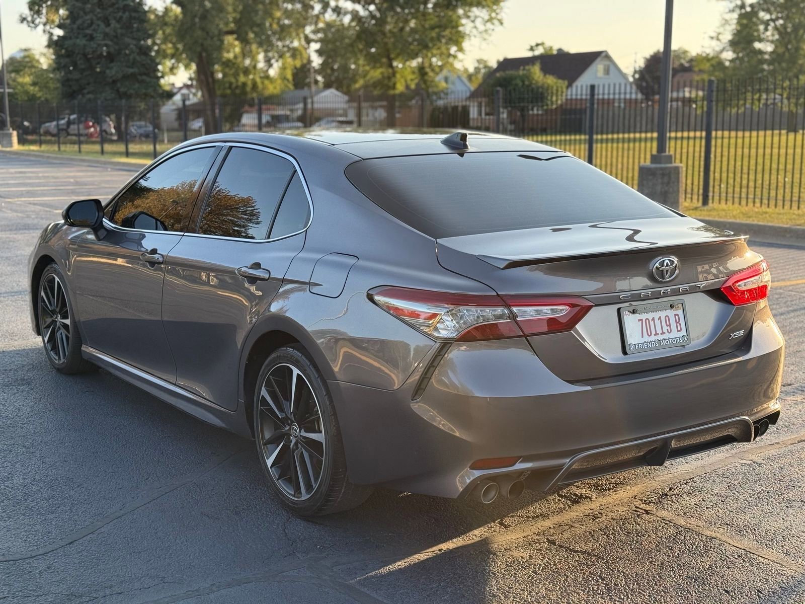 Used 2020 Toyota Camry XSE video 2