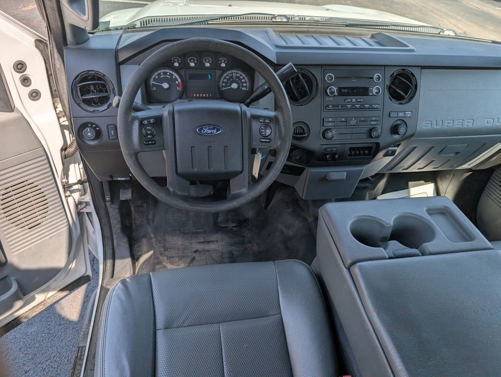Used 2015 Ford F250 XL w/ Power Equipment Group image 8