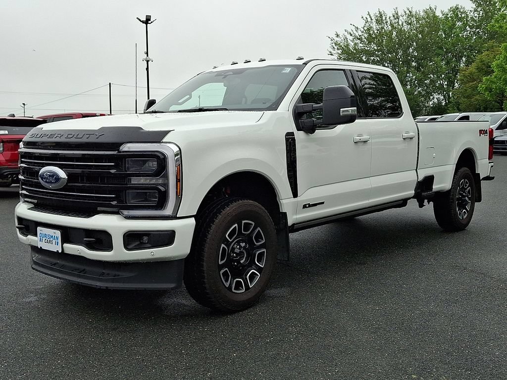 Used 2025 Ford F250 Platinum AWD/4WD image 3